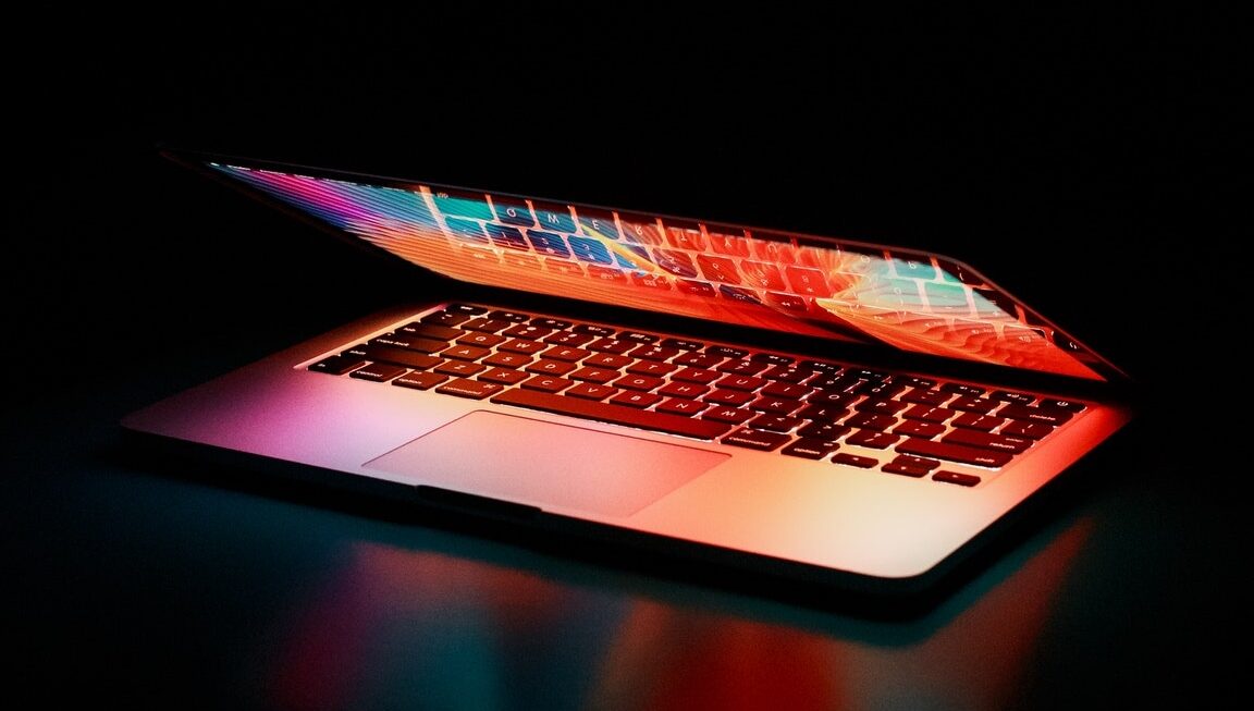 4 tips til at vælge den rigtige computer til dig